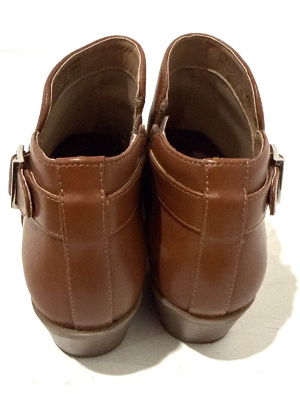 Vionic Millie Booties Brown Leather Almond Toe Ankle Boots Womens Size 10W - Picture 5 of 8